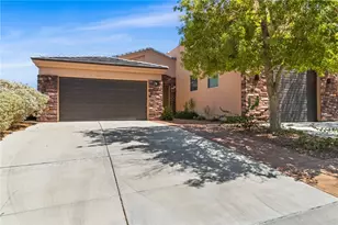2641 Kingman Dr, Bullhead City, AZ 86429 - Photo 1