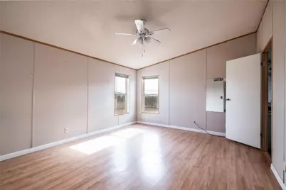 581 S Glen Canyon Road, Golden Valley, AZ 86413 - Photo 19