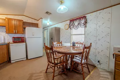 1180 S Colorado Road, Golden Valley, AZ 86413 - Photo 5