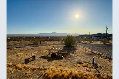 15692 Ironwood Drive, Dolan Springs, AZ 86441 - Photo 7