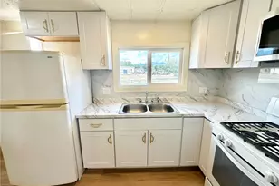 3537 E Bluebird Ln, Kingman, AZ 86409 - Photo 5