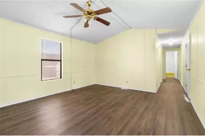 1967 W Riverbend Circle, Bullhead City, AZ 86442 - Photo 5