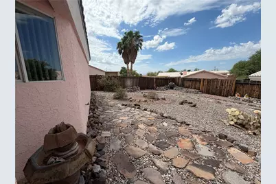 6529 S Lantana Drive, Mohave Valley, AZ 86440 - Photo 23