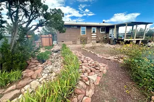 25633 W El Dorado Dr, Seligman, AZ 86337 - Photo 3