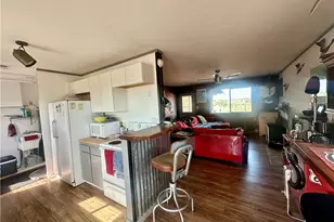 25633 W El Dorado Dr, Seligman, AZ 86337 - Photo 23