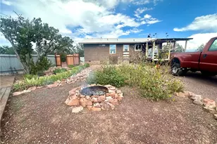 25633 W El Dorado Dr, Seligman, AZ 86337 - Photo 9