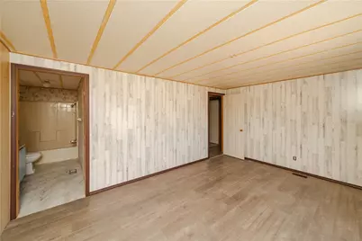 6196 W Albite Street, Golden Valley, AZ 86413 - Photo 15