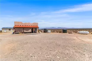 471 W Juniper Dr, Yucca, AZ 86438 - Photo 33