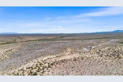 471 W Juniper Drive, Yucca, AZ 86438 - Photo 61