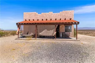 471 W Juniper Dr, Yucca, AZ 86438 - Photo 3