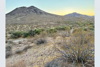 339-05-147 N Davis Road, Golden Valley, AZ 86413 - Photo 11