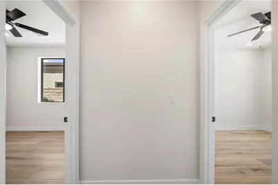 3244 Sidewheel Dr, Bullhead City, AZ 86429 - Photo 5