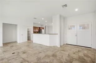 2525 Trade Wind Dr, Bullhead City, AZ 86442 - Photo 13