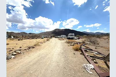 15868 Ivy Drive, Dolan Springs, AZ 86441 - Photo 3