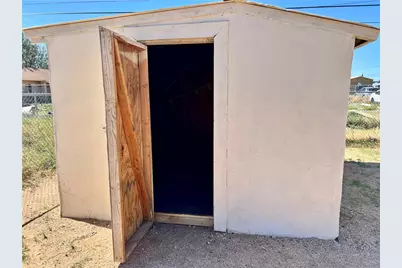 3910 E Lum Avenue, Kingman, AZ 86409 - Photo 21