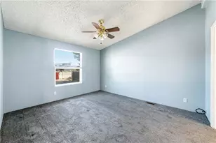 2910 E Ames Ave, Kingman, AZ 86409 - Photo 9