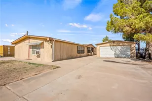8261 S Green Valley Rd, Mohave Valley, AZ 86440 - Photo 3