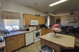 28417 N Deadwood Dr, Meadview, AZ 86444 - Photo 9