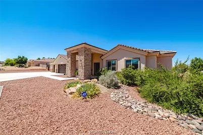 2347 Pueblo Drive, Kingman, AZ 86401 - Photo 3