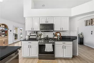 1894 E Emerald Lake Dr, Fort Mohave, AZ 86426 - Photo 9