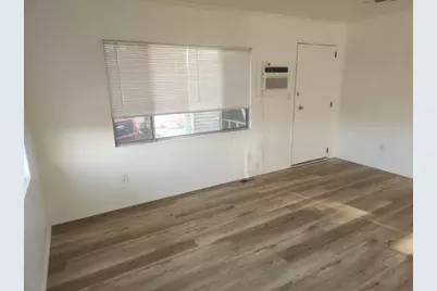 945 Holly Street, Bullhead City, AZ 86442 - Photo 13