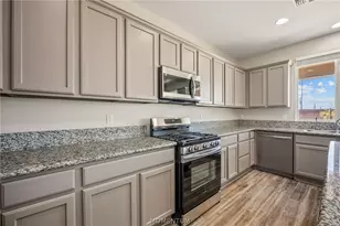 570 McAlister Dr, Bullhead City, AZ 86442 - Photo 21