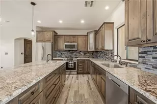 39 S Torrey Pines Dr, Mohave Valley, AZ 86440 - Photo 13