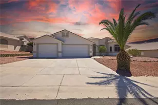 2922 Ladera Dr, Bullhead City, AZ 86429 - Photo 1