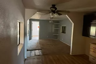 948 Swan Dr, Bullhead City, AZ 86442 - Photo 3