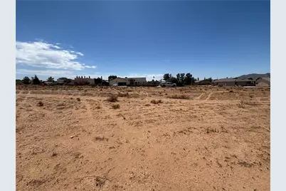 7863 E Pebble Drive, Kingman, AZ 86401 - Photo 13
