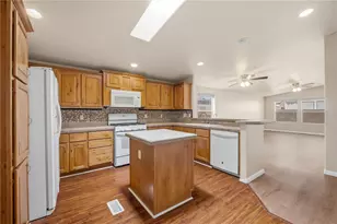 2273 San Lin Con Ln, Bullhead City, AZ 86442 - Photo 13
