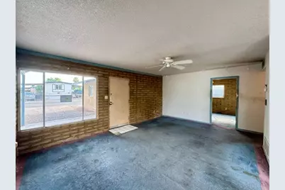 319 Santa Cruz Avenue, Bullhead City, AZ 86442 - Photo 3