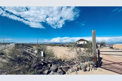 2724 S Jade Road, Golden Valley, AZ 86413 - Photo 1