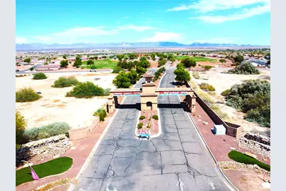 49 N Spanish Bay Drive, Mohave Valley, AZ 86440 - Photo 9