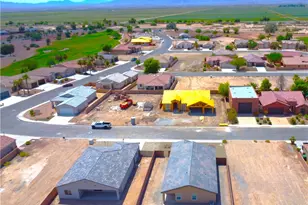 49 N Spanish Bay Dr, Mohave Valley, AZ 86440 - Photo 25
