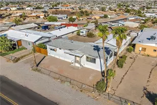 1677 Alta Vista Rd, Bullhead City, AZ 86442 - Photo 7