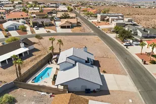 846 Indian Head Dr, Bullhead City, AZ 86429 - Photo 5