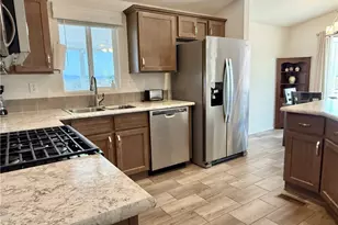 1296 E Citrus Dr, Kingman, AZ 86409 - Photo 9