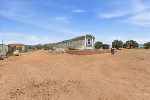 10501 E Blake Ranch Rd, Kingman, AZ 86401 - Photo 3
