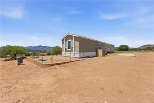 10501 E Blake Ranch Rd, Kingman, AZ 86401 - Photo 11