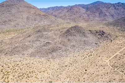 241-06-015 E Prickly Pear Drive, Yucca, AZ 86438 - Photo 31