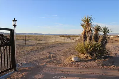 3224 S Amythest Road, Golden Valley, AZ 86413 - Photo 13