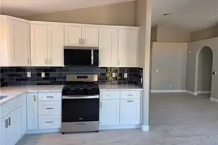 1193 Pawnee Dr, Bullhead City, AZ 86442 - Photo 11