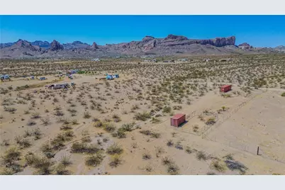 1790 S Ehrenberg Road, Golden Valley, AZ 86413 - Photo 9