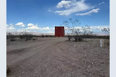 1790 S Ehrenberg Road, Golden Valley, AZ 86413 - Photo 15