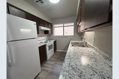 1575 Monte Vista Drive #2, Bullhead City, AZ 86442 - Photo 7