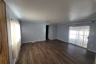 1863 Surf and Sand Dr, Bullhead City, AZ 86442 - Photo 9