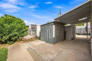 7825 S Mallard St, Mohave Valley, AZ 86440 - Photo 9