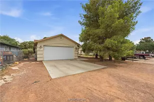 2311 E McVicar Ave, Kingman, AZ 86409 - Photo 17