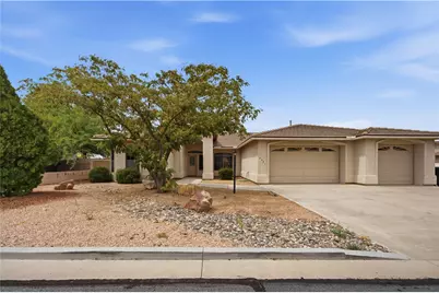 2281 Mesa Drive, Kingman, AZ 86401 - Photo 1